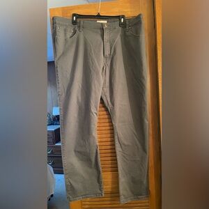 Men’s Wrangler 42x30 Grey Jeans